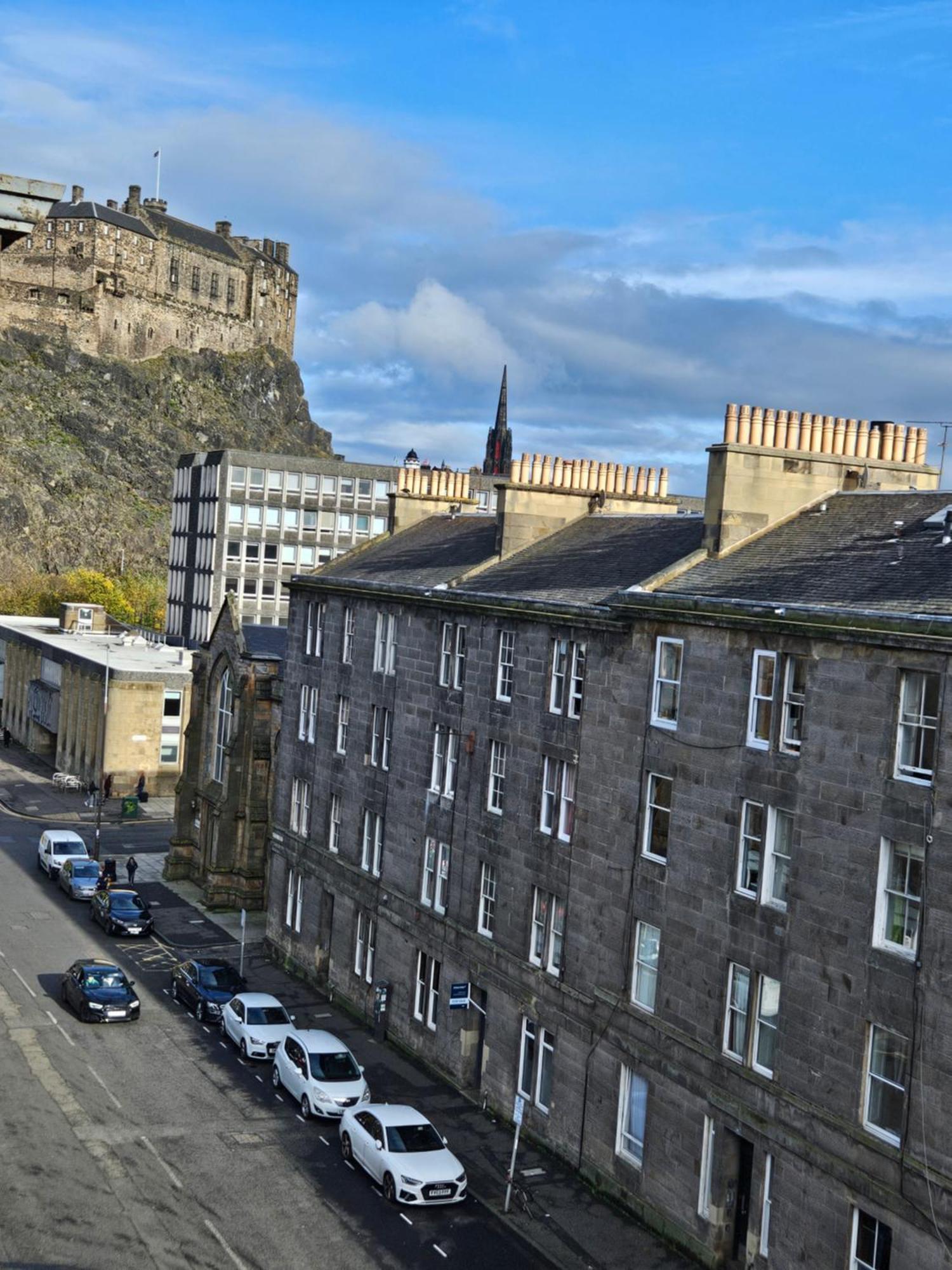 No15 Castle View Lägenhet Edinburg Exteriör bild